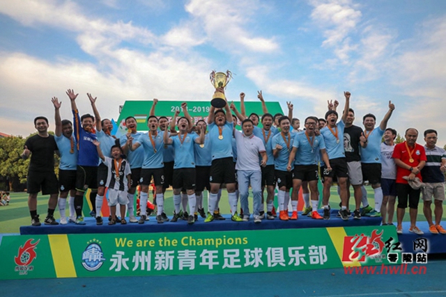 周琦16+17广东胜江苏 高诗岩26+10山东负同曦